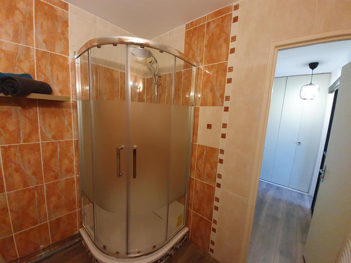 La Loge Du Chateau ! "Climatise" Greoux-les-Bains Exterior photo